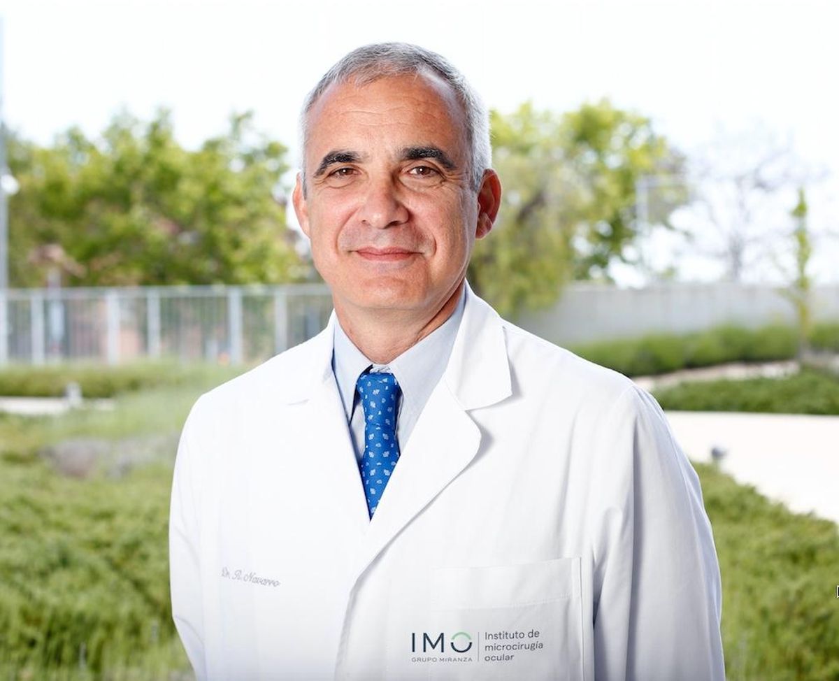 Doctor Rafael Navarro. Doctor Rafael Navarro.