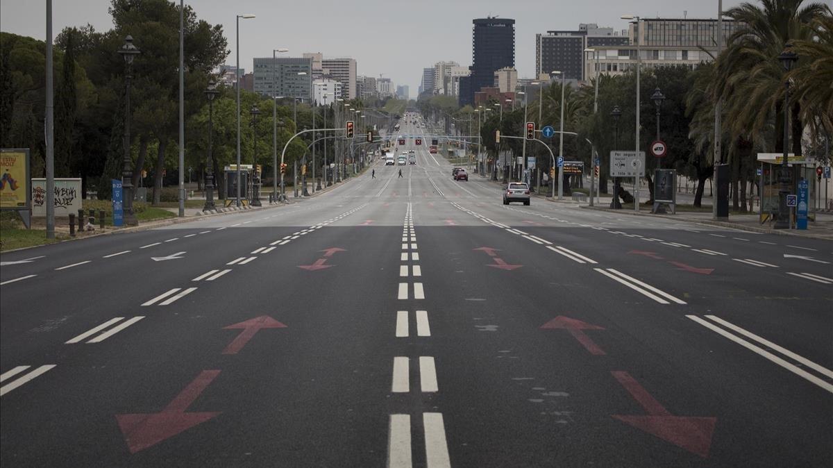 La avenida de la Diagonal, casi desierta, el 31 de marzo. La avenida de la Diagonal, casi desierta, el 31 de marzo.