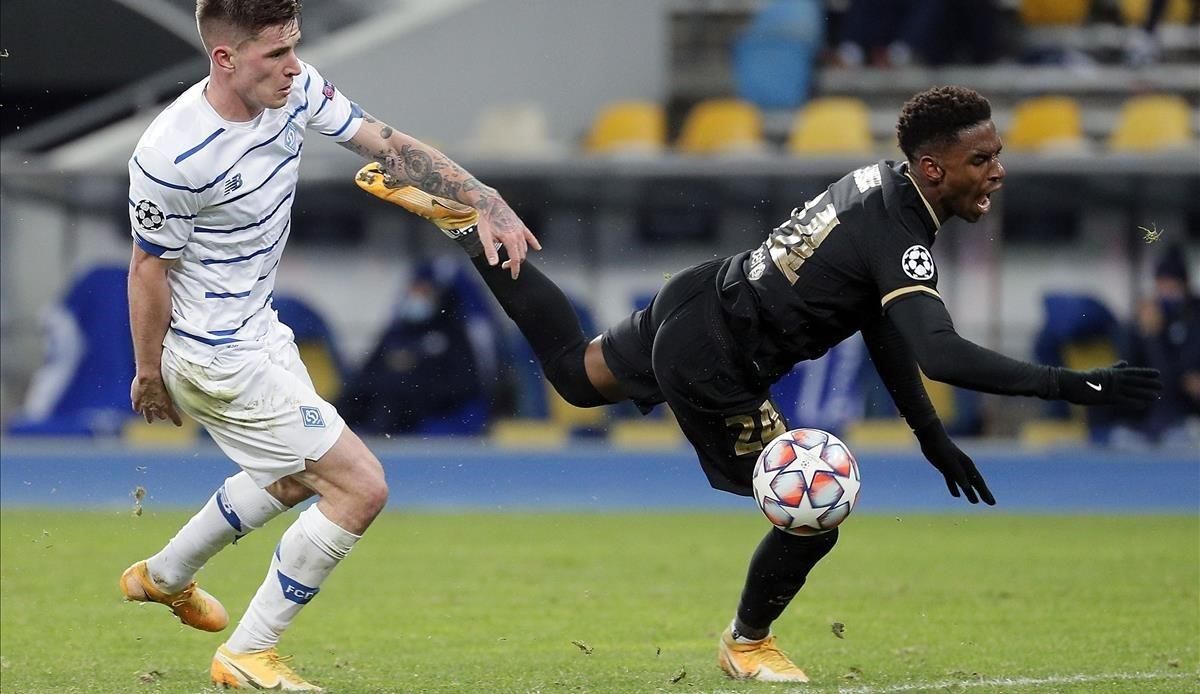 Verbic y Firpo, en el partido de Champions de Kiev. Verbic y Firpo, en el partido de Champions de Kiev.