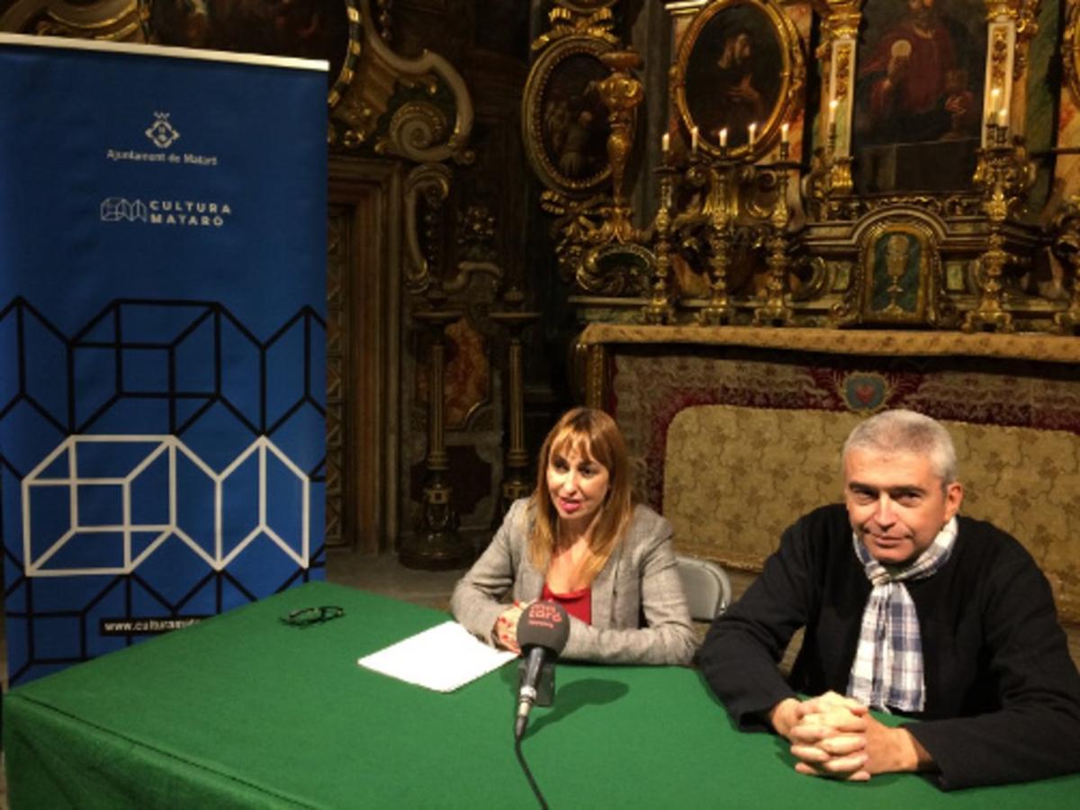 La concejala de Cultura, Núria Moreno y el músico Joan Vives presentan la nueva edición de la Setmana de Música Antiga.