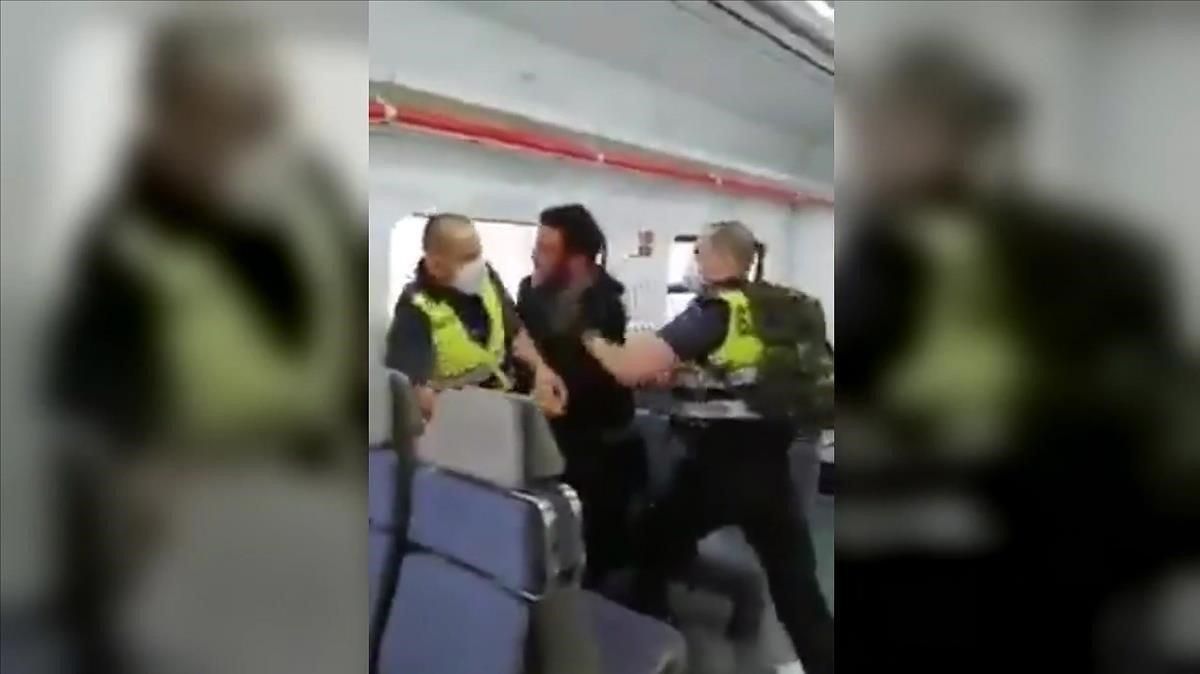 La captura de vídeo con la agresión. La captura de vídeo con la agresión.