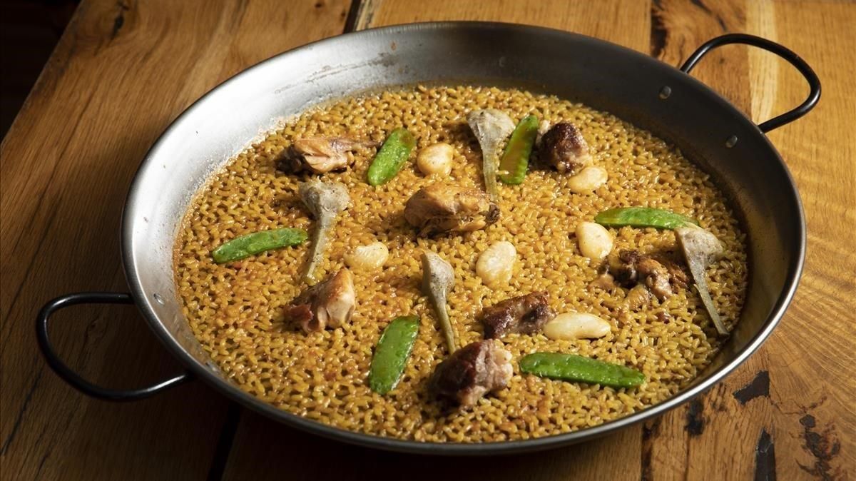 La paella valenciana de Suculent. La paella valenciana de Suculent.