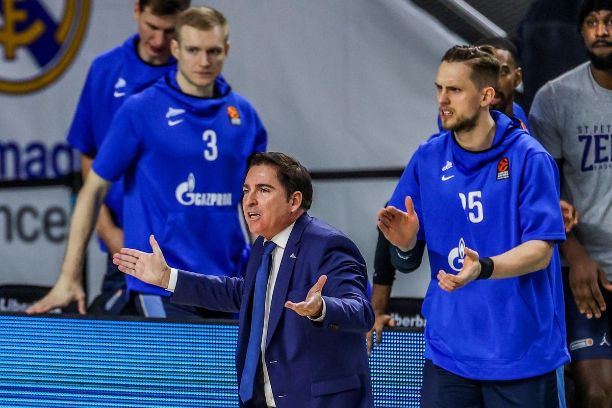 Xavi Pascual, en un reciente partido del Zenit Xavi Pascual, en un reciente partido del Zenit