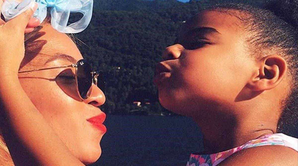 Beyoncé posa con su hija Blue Ivy. Beyoncé posa con su hija Blue Ivy.