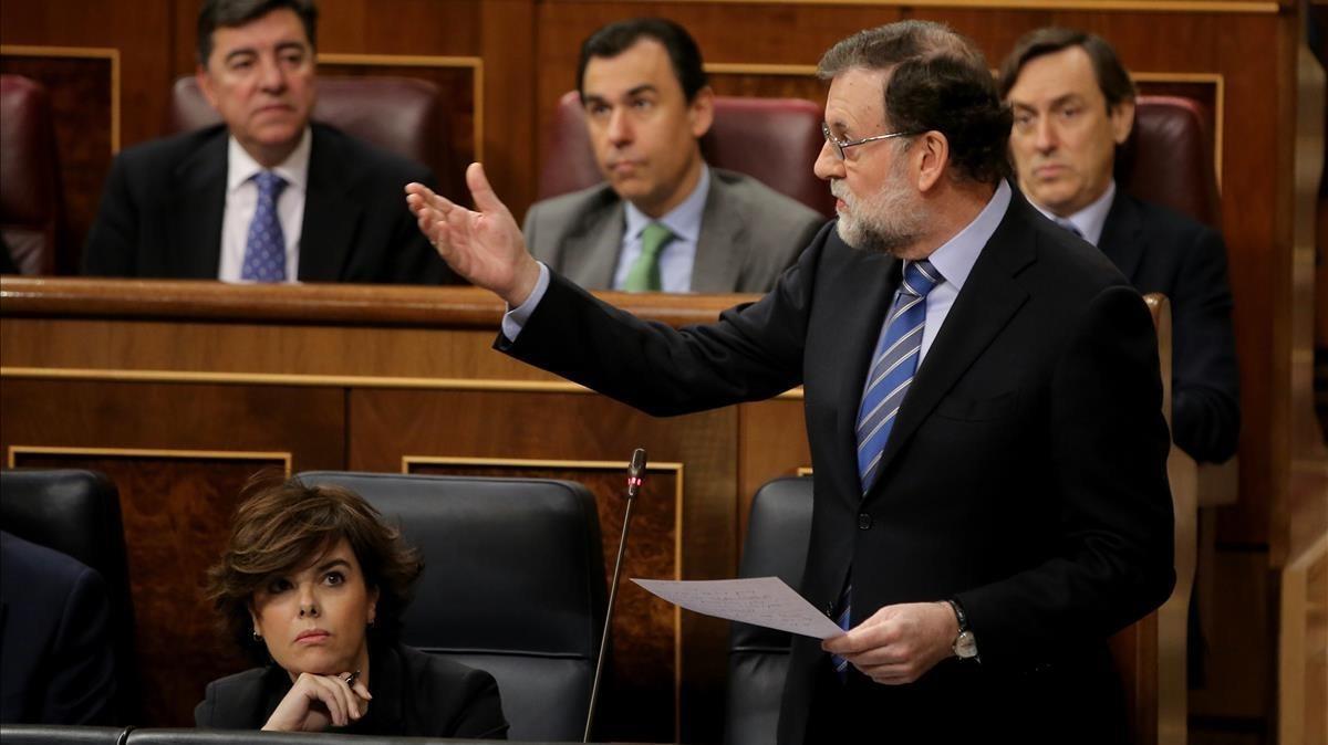 Rajoy utilitza la crisi a Catalunya per esquivar la pressió per la corrupció