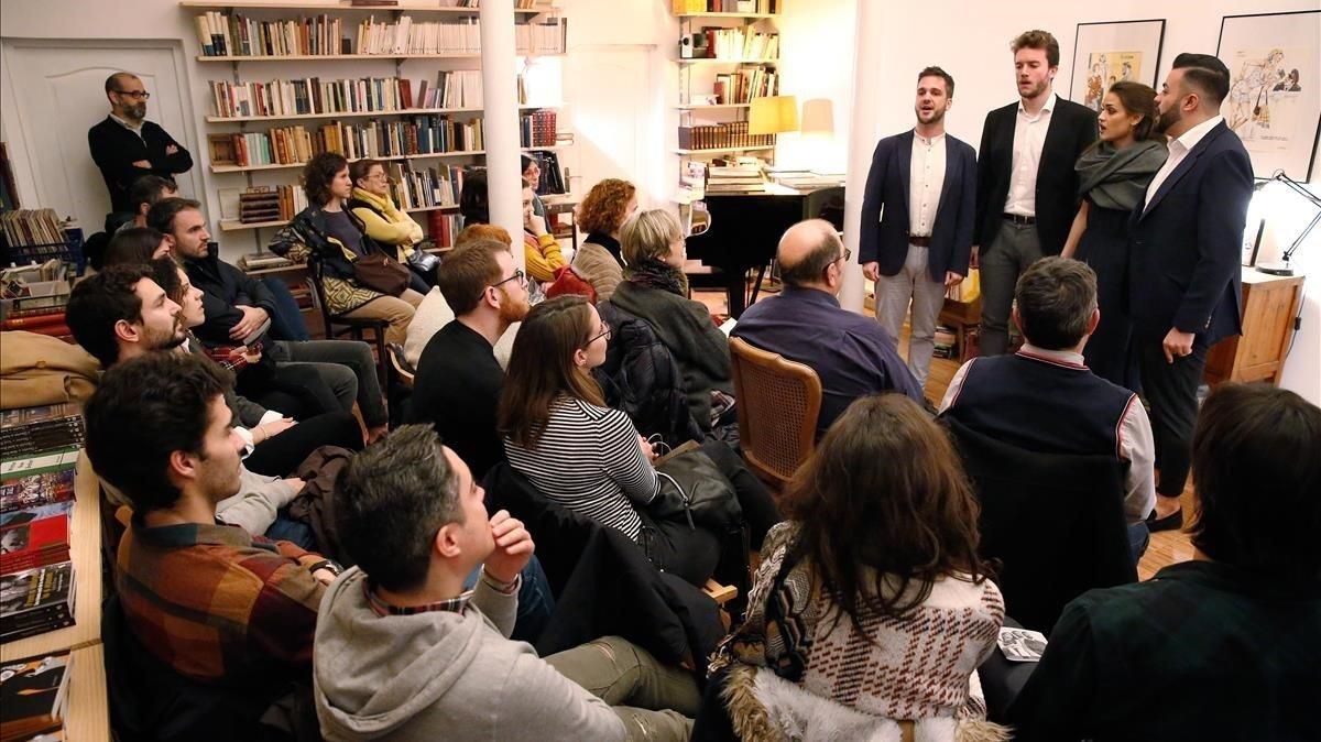 El cuarteto Cantoría en su actuación en la librería Pèrgam. El cuarteto Cantoría en su actuación en la librería Pèrgam.