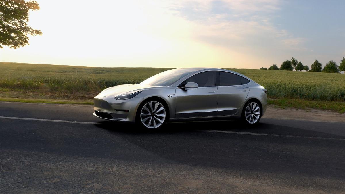 La función ‘Capacidad de Conducción Autónoma Total’ de Tesla, la eterna promesa, se encarece