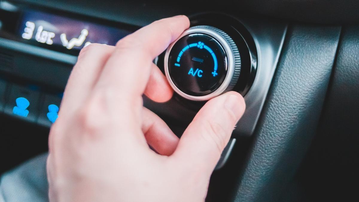 Plan de ahorro energético: ¿Tiene que estar también la temperatura de mi coche a 27 grados?