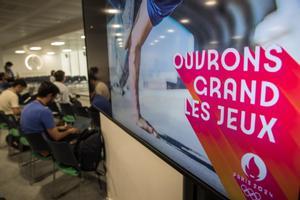 Una  imagen del nuevo eslógan de los Juegos de París-2024, ’Ouvrons grand les Jeus’, que podría traducirse como Abramos totalmente los Juegos