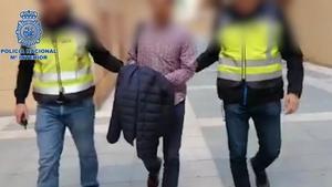 Detenido En Málaga un profesor por agredir sexualmente a dos menores