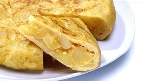 La truita de patates, ¿amb ceba o sense?