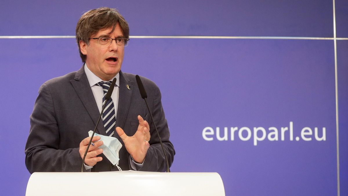 Carles Puigdemont Carles Puigdemont