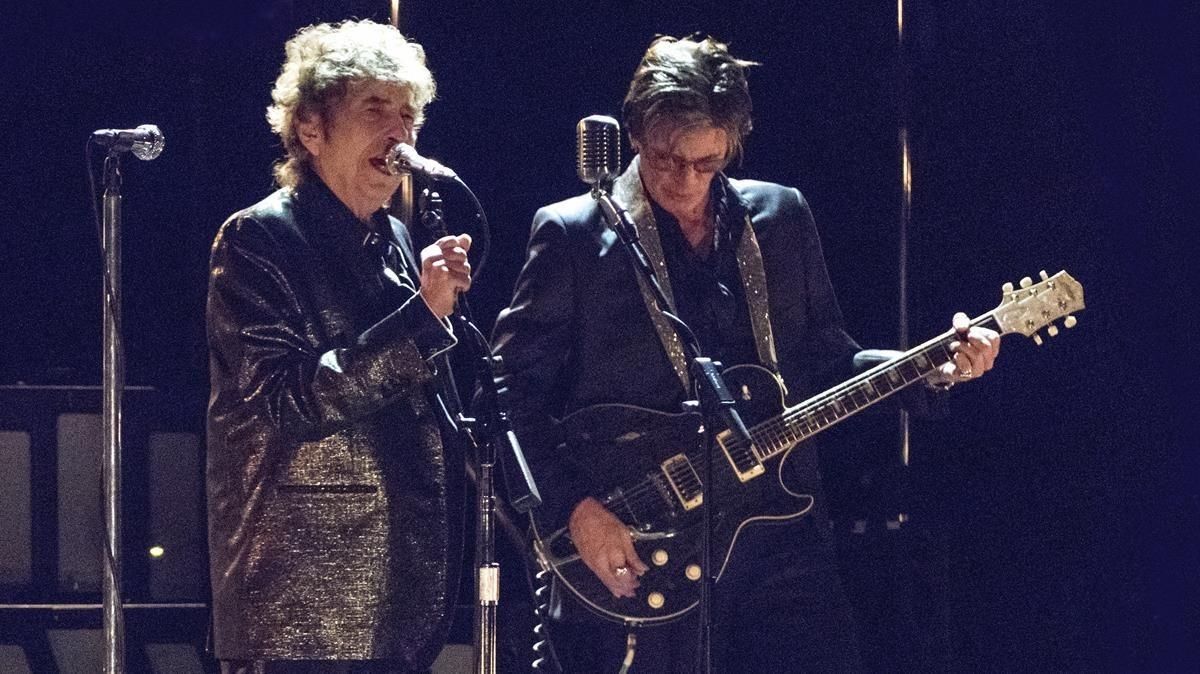 Bob Dylan con Charlie Sexton en el Liceu. Bob Dylan con Charlie Sexton en el Liceu.