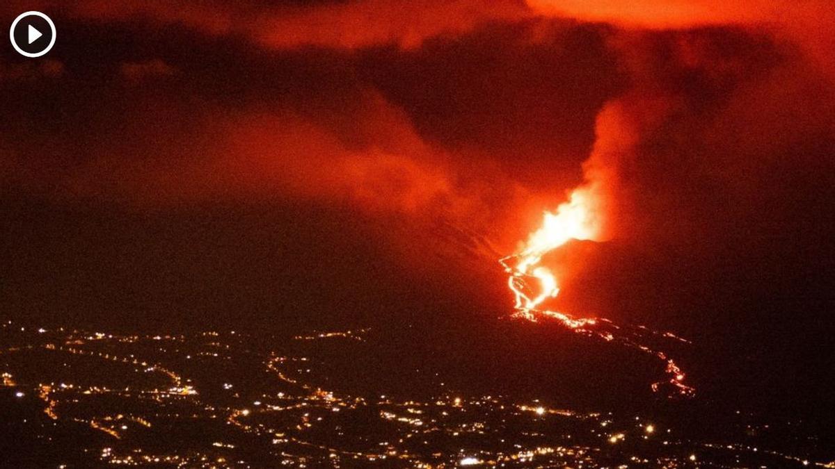 El volcán de La Palma, desde la pista Cabeza de Vaca.