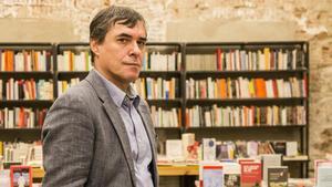 El escritor Mircea Cartarescu, en la librería Calders