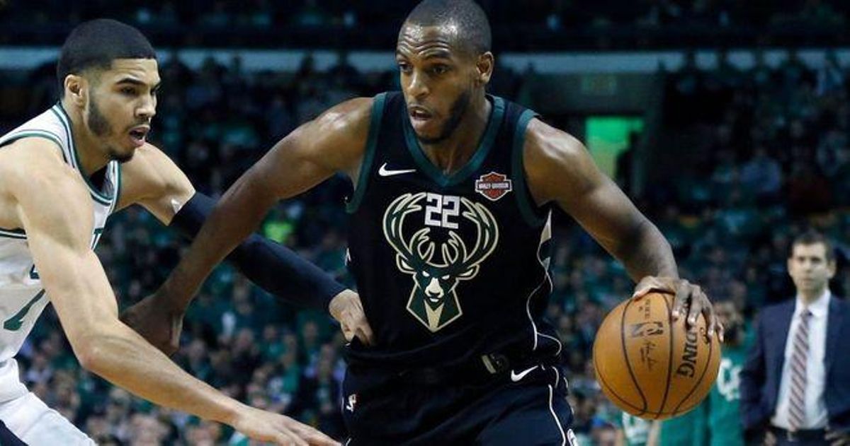 Middleton, en una acción del partido ante los Nets. Middleton, en una acción del partido ante los Nets.