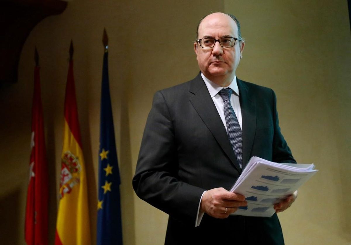 La patronal bancària veu marge per a més ajustos en el sector La patronal bancària veu marge per a més ajustos en el sector