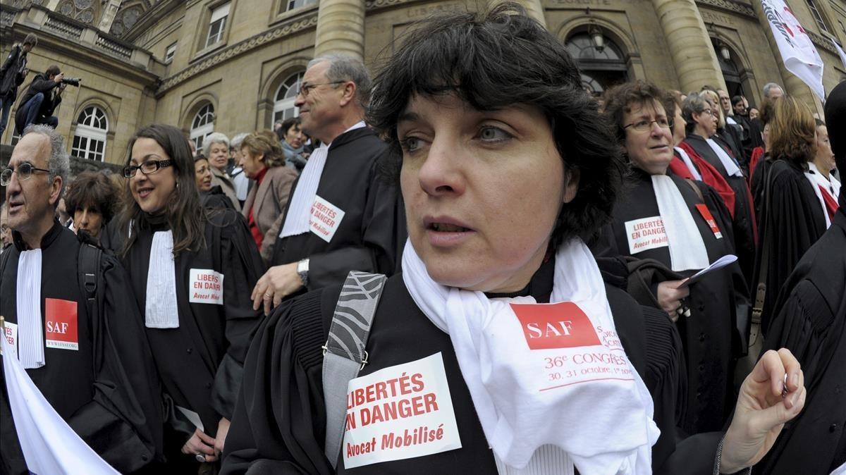 Protesta de jueces franceses ante Sarkozy en febrero del 2011