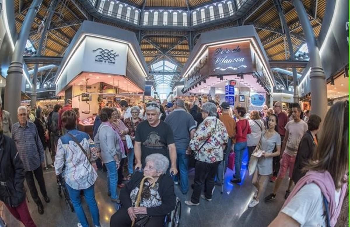 El mercado de Sant Antoni, el día de su inauguración, en mayo del 2018. El mercado de Sant Antoni, el día de su inauguración, en mayo del 2018.