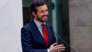 Pablo Casado tilda de cómplices a los partidos y actores de la sociedad civil que avalan los indultos.