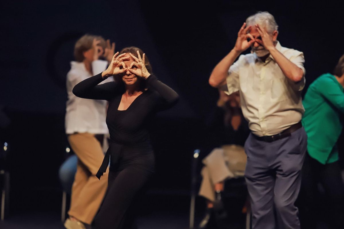 Performance para presentar la quincena cultural para personas mayores con problemas de salud mental de la Diputació de Barcelona Performance para presentar la quincena cultural para personas mayores con problemas de salud mental de la Diputació de Barcelona