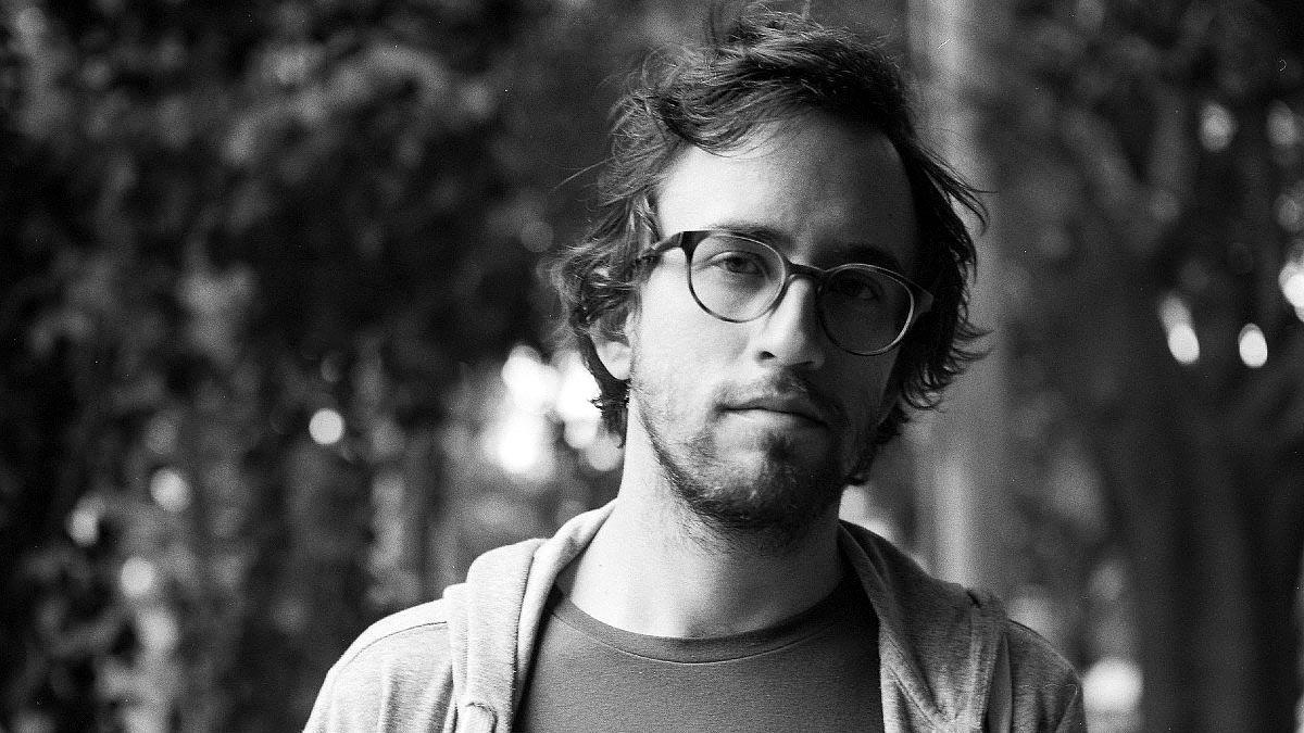 El escritor mexicano Daniel Saldaña, finalista del Premio Herralde 2021.