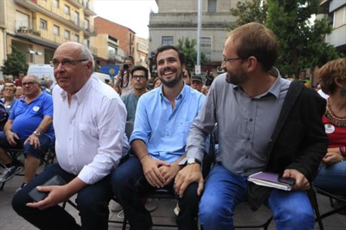 Lluís Rabell, Alberto Garzón i Joan Herrera, ahir a Montcada i Reixac.