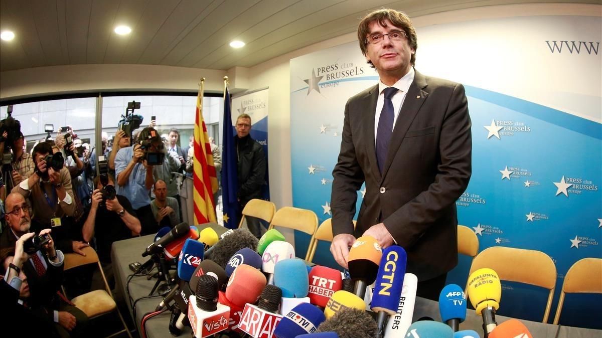 Puigdemont, este martes, antes de la rueda de prensa que ha ofrecido en Bruselas. Puigdemont, este martes, antes de la rueda de prensa que ha ofrecido en Bruselas.