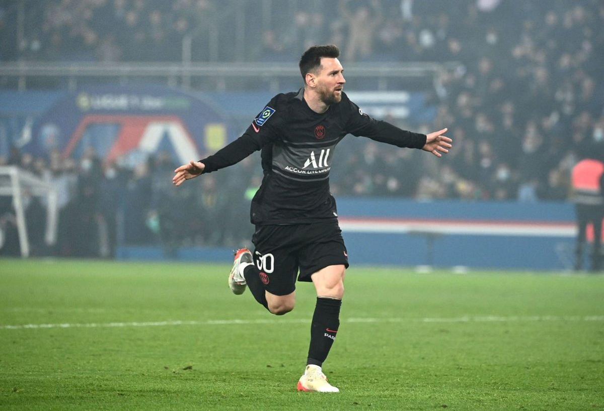 El golàs amb què Messi s’estrena a la Lliga francesa