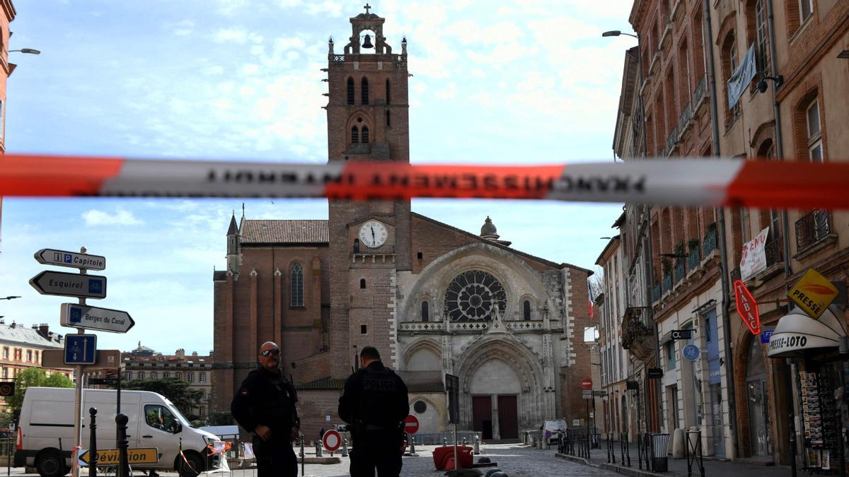 Arrestat un home per col·locar un explosiu a la catedral de Tolosa