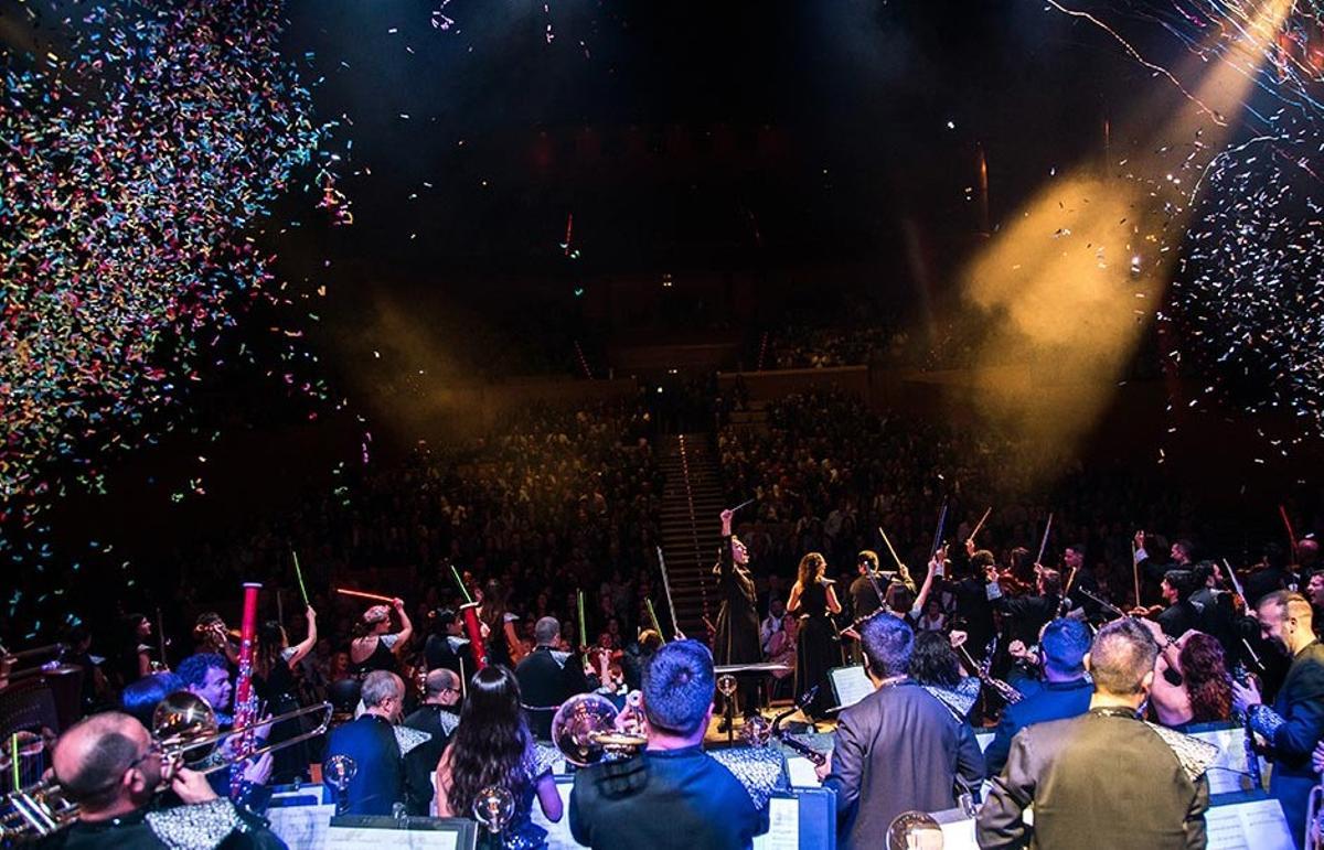 La Film Symphony Orchestra trae su 'show' de bandas sonoras 'Fénix' a Barcelona