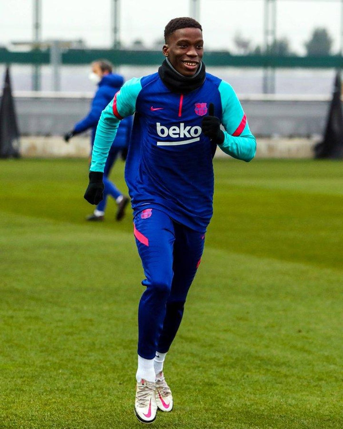 Ilaix Moriba, un altre ‘nen’ de Koeman Ilaix Moriba, un altre ‘nen’ de Koeman