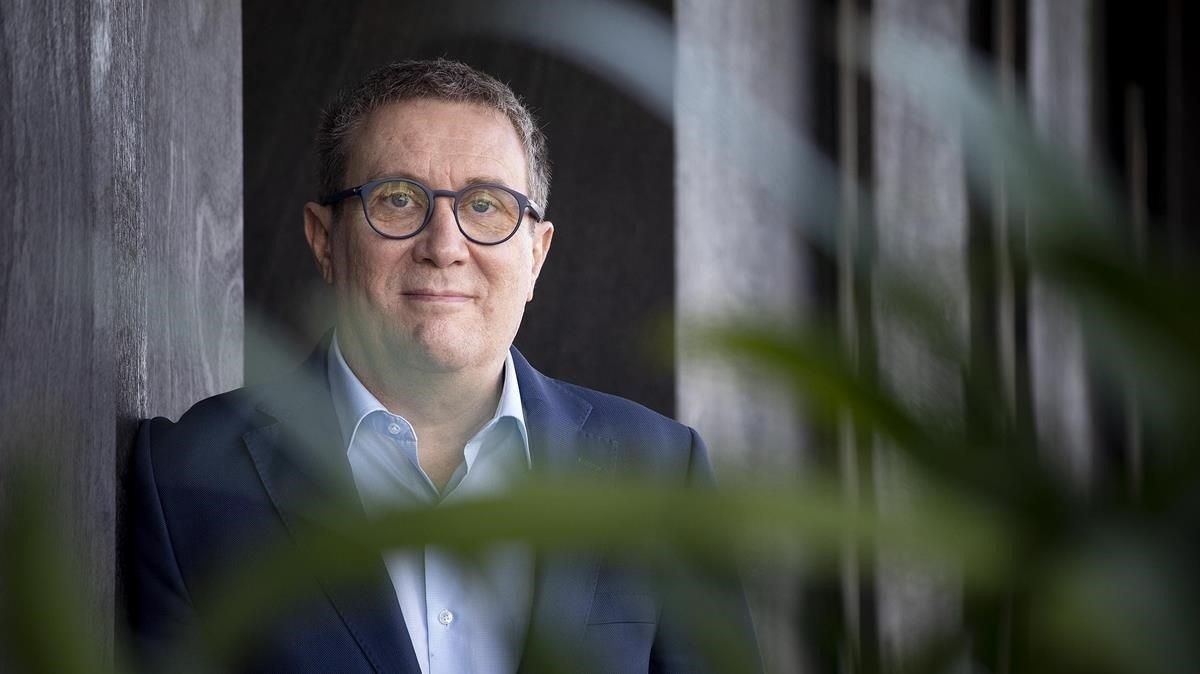Luisgé Martín gana el Premio Herralde con una novela sobre sexualidad extrema Luisgé Martín gana el Premio Herralde con una novela sobre sexualidad extrema