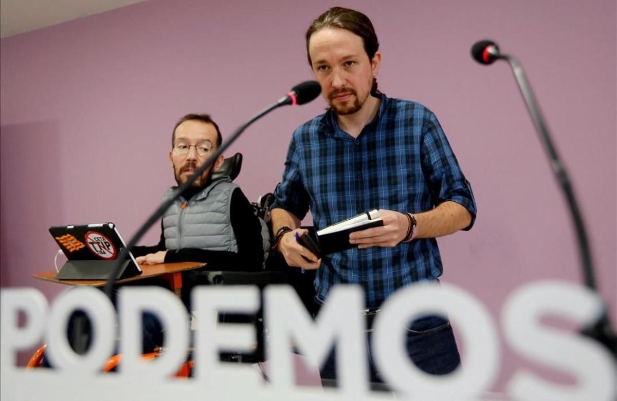 Pablo Iglesias comparece con Pablo Echenique en la sede de Podemos, en Madrid. Pablo Iglesias comparece con Pablo Echenique en la sede de Podemos, en Madrid.