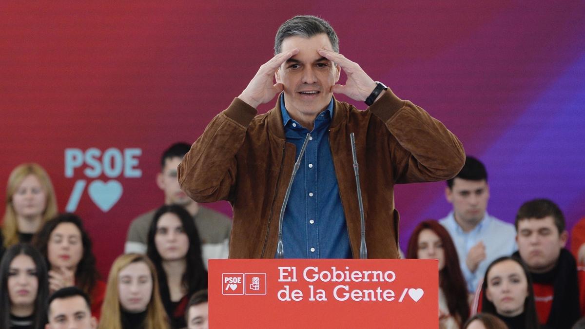 Sánchez carrega contra els manifestants de Madrid: defensen una Espanya «uniforme i excloent»