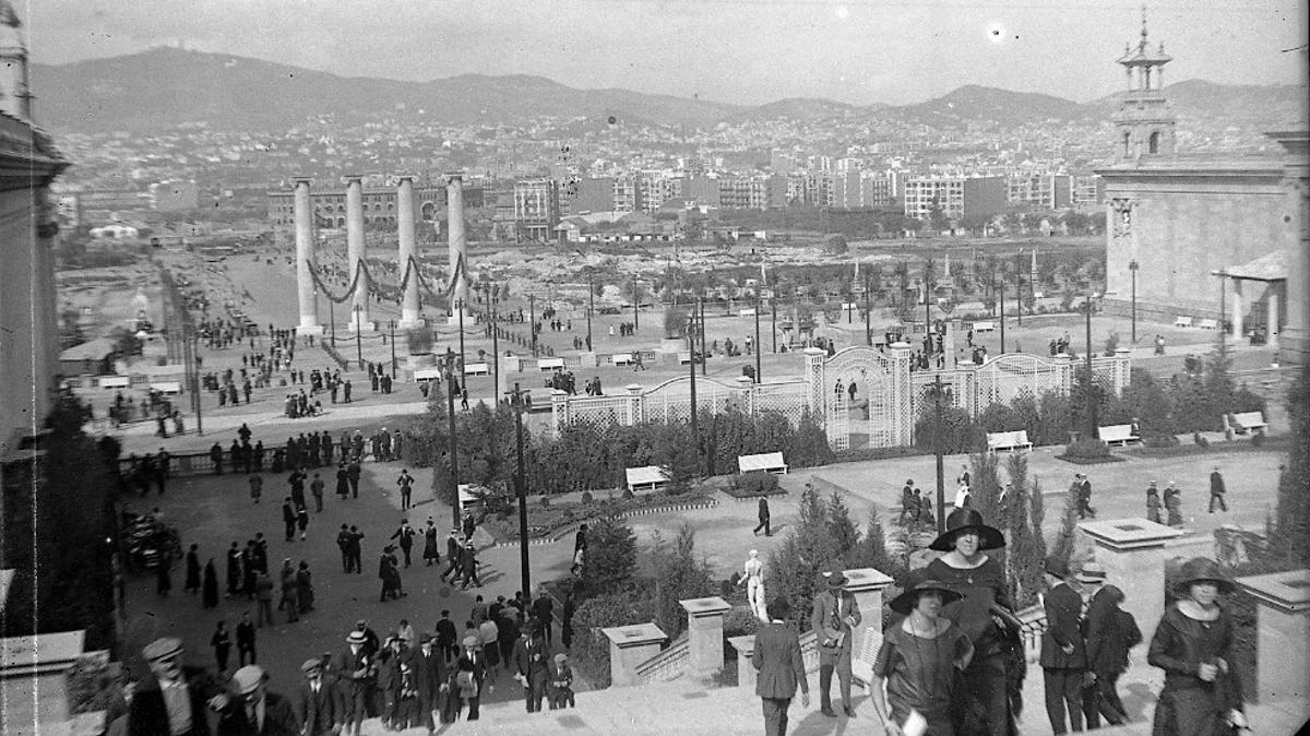 Aspecto de Montjuïc durante la Exposición de 1929. 
