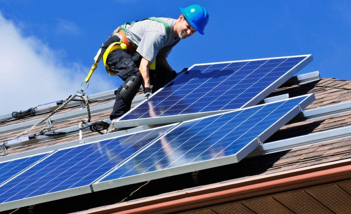 ¿Cuánto se tarda en amortizar la instalación de placas solares en casa?