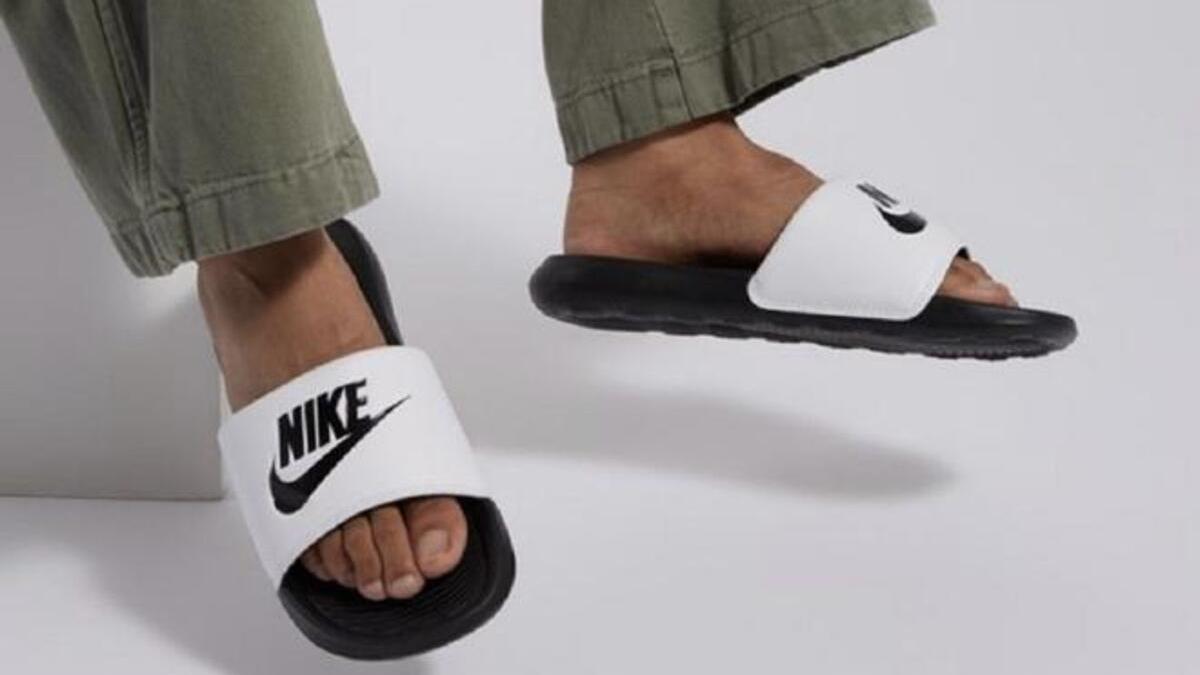 loto Definir Academia Nike tiene las chanclas de hombre más vendidas (y baratas) de Amazon
