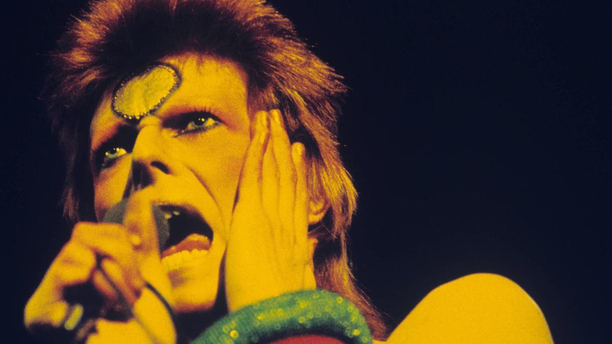 Crítica de ‘Moonage daydream’: ¡Bowie, Bowie, Bowie!