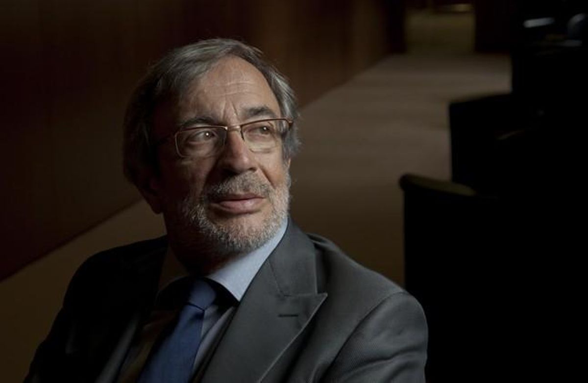El diputado socialista Xavier Sabaté asegura que sobra artículos como los de Antonio Balmón. El diputado socialista Xavier Sabaté asegura que sobra artículos como los de Antonio Balmón.