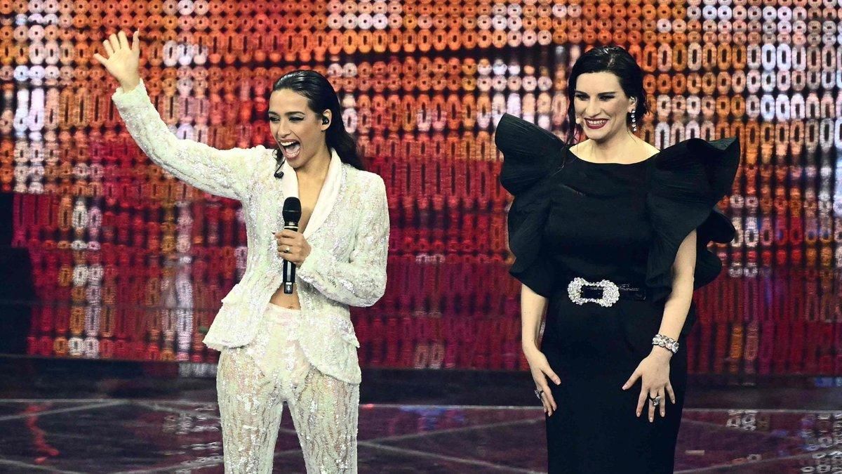 Chanel y Laura Pausini en la segunda semifinal de Eurovisión Chanel y Laura Pausini en la segunda semifinal de Eurovisión