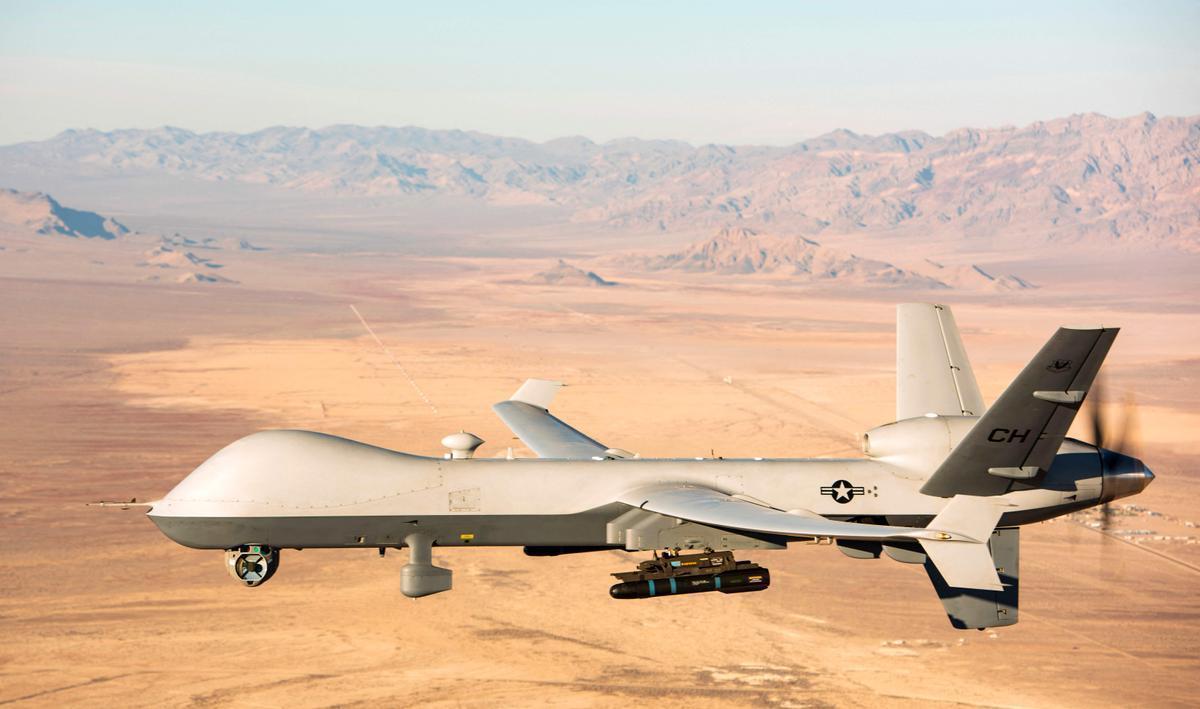 Un dron militar de EEUU controlado por Inteligencia Artificial 'aniquila' a su operador