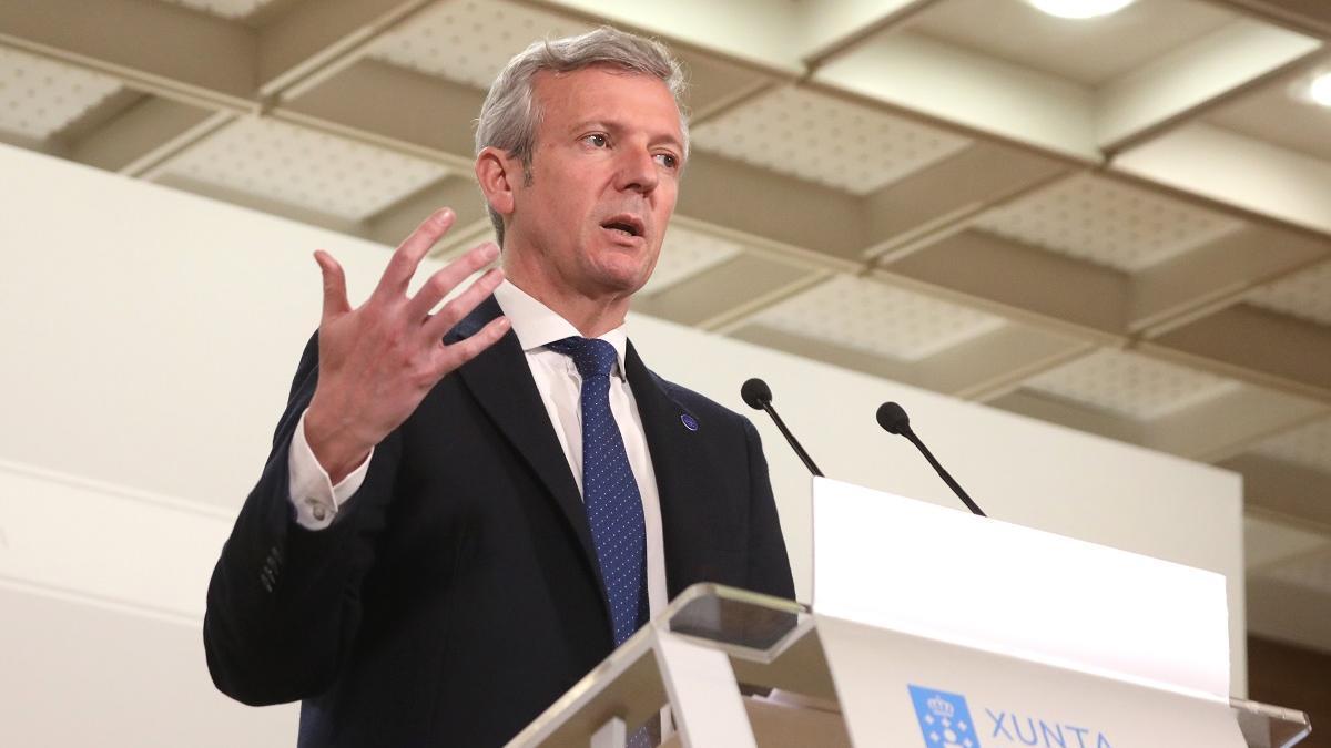 La Xunta de Galicia lleva al Gobierno ante el Constitucional por el impuesto de grandes fortunas La Xunta de Galicia lleva al Gobierno ante el Constitucional por el impuesto de grandes fortunas