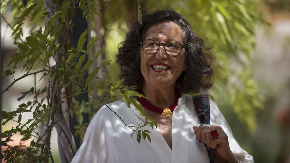 Marta Tatjer: "Ahora es el momento de las mujeres y sus derechos en Nepal" Marta Tatjer: "Ahora es el momento de las mujeres y sus derechos en Nepal"