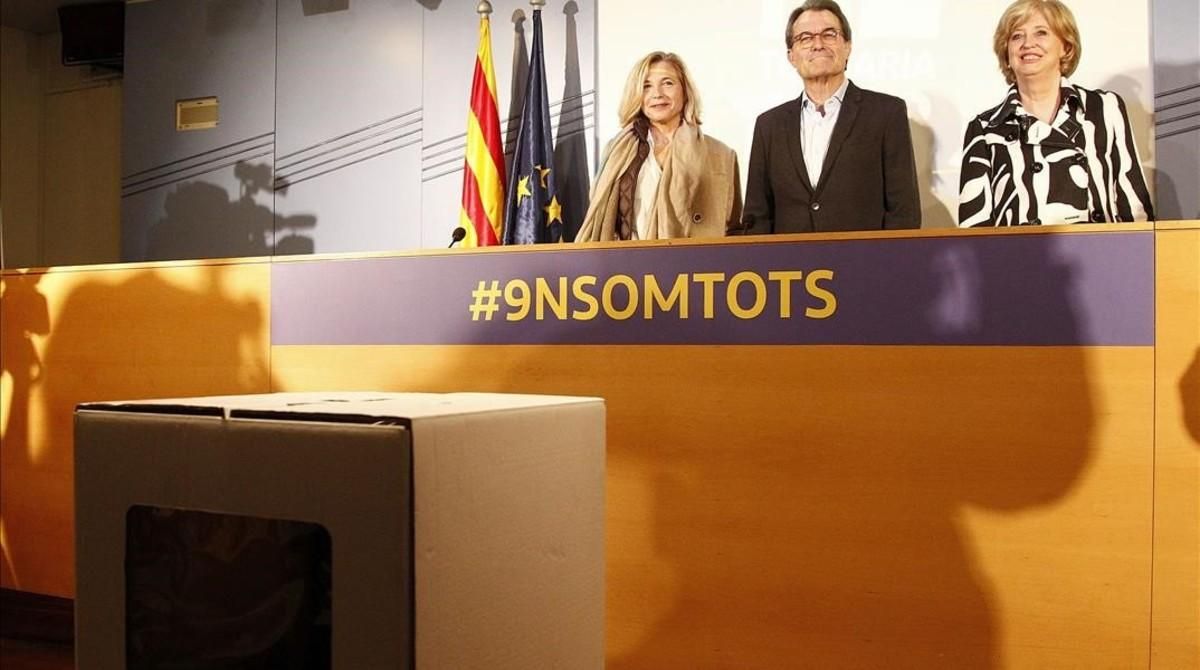 Joana Ortega, Artur Mas e Irene Rigau. Joana Ortega, Artur Mas e Irene Rigau.