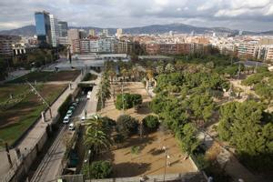 Un terç del parc de Joan Miró, tancat durant anys per les obres de FGC