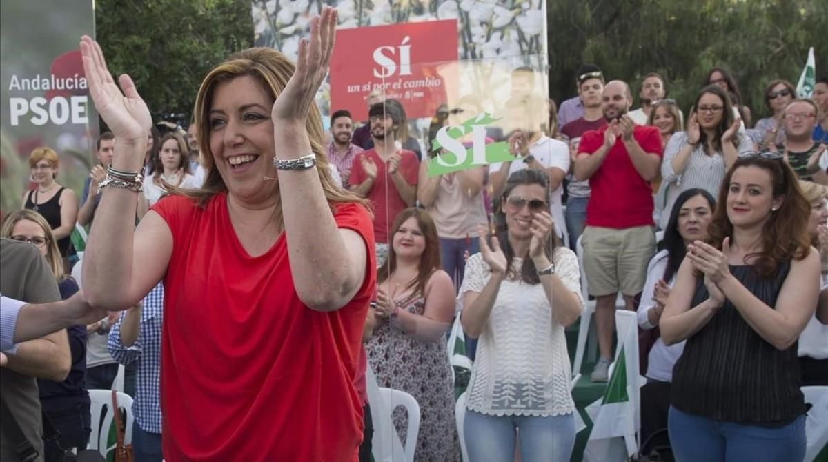 Susana Díaz, en un acto de campaña en Sevilla. Susana Díaz, en un acto de campaña en Sevilla.