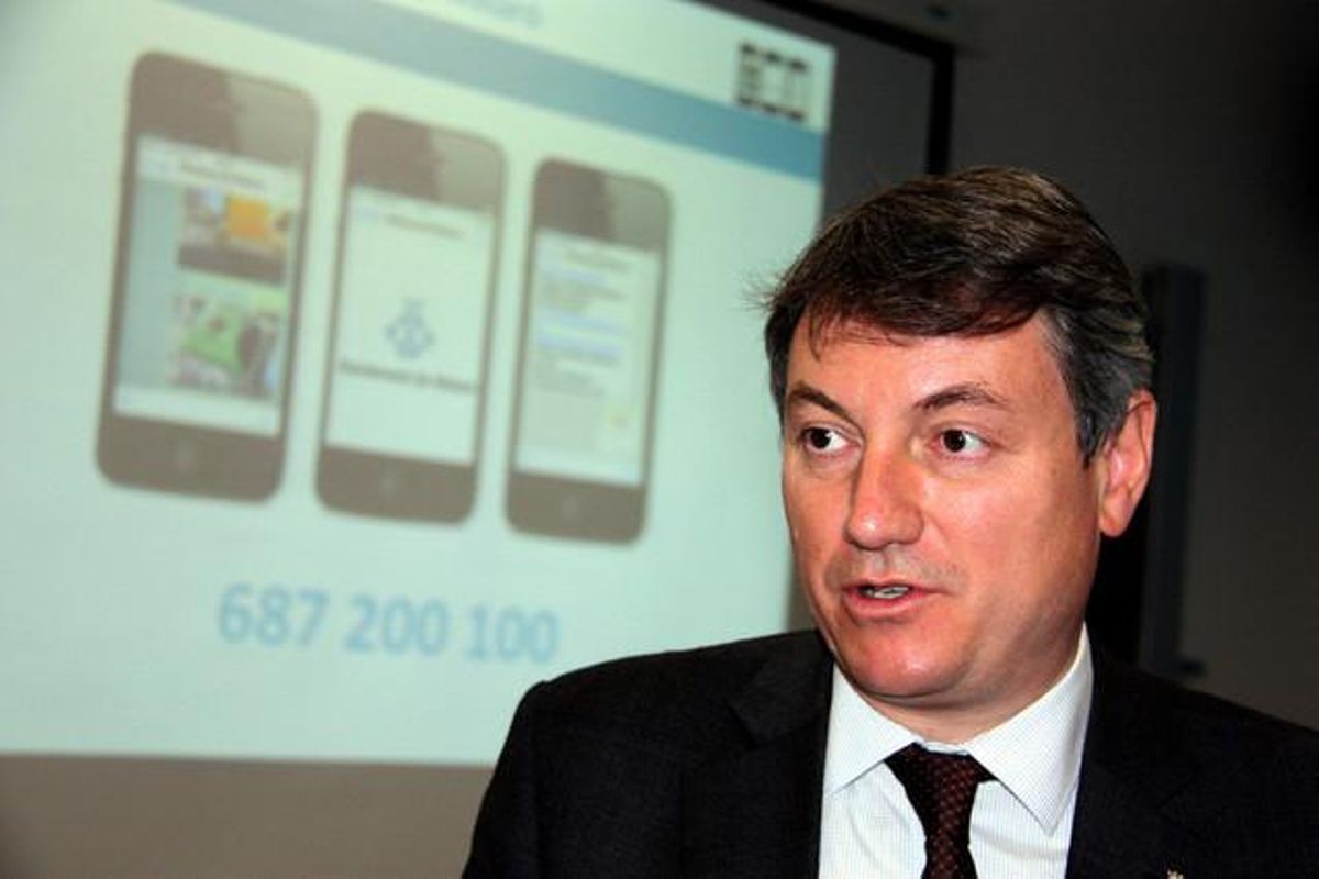 El alcalde de Mataró, Joan Mora, después de presentar las nuevas funcionalidades de Whatsapp promovidas por el gobierno que encabeza. El alcalde de Mataró, Joan Mora, después de presentar las nuevas funcionalidades de Whatsapp promovidas por el gobierno que encabeza.