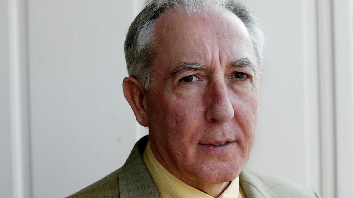 Joseba Arregi (Andoain 1946- Bilbao 2021) fue consejero de Cultura del Gobierno Vasco con el lehendakari José Antonio Ardanza. Es autor de, entre otros, ’La nación vasca posible’ (2000), ’Euskadi invertebrada’ (2000) o ’El terror de ETA: la narrativa de las víctimas’ (2015). Joseba Arregi (Andoain 1946- Bilbao 2021) fue consejero de Cultura del Gobierno Vasco con el lehendakari José Antonio Ardanza. Es autor de, entre otros, ’La nación vasca posible’ (2000), ’Euskadi invertebrada’ (2000) o ’El terror de ETA: la narrativa de las víctimas’ (2015).