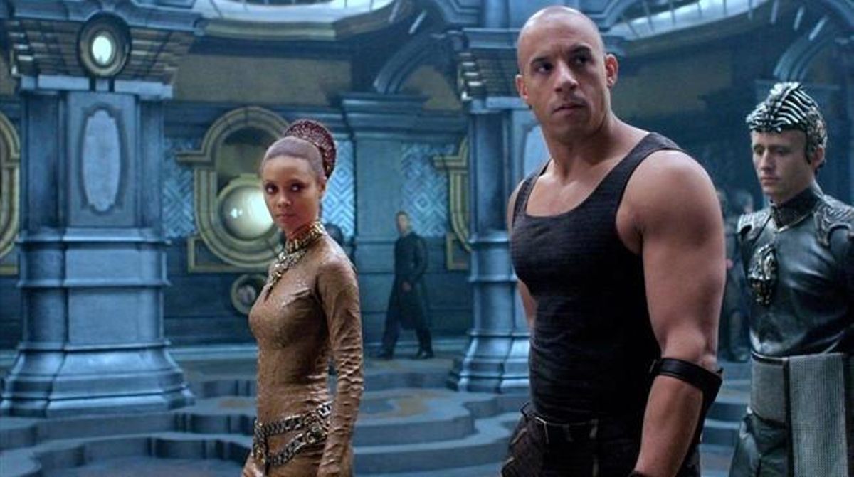 Vin Diesel, en una escena de la pel·lícula ’Riddick’. Vin Diesel, en una escena de la pel·lícula ’Riddick’.